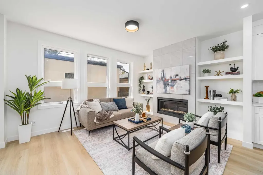 423 Hendon Drive NW Calgary AB T2K 2A1