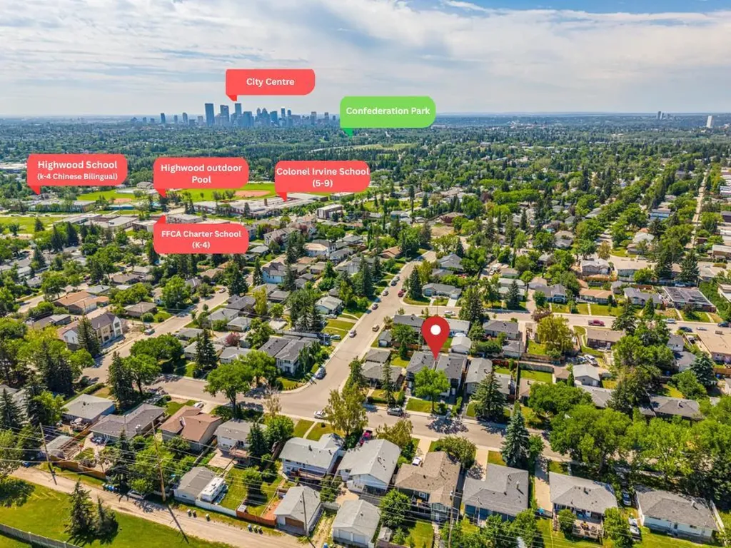 423 Hendon Drive NW Calgary AB T2K 2A1