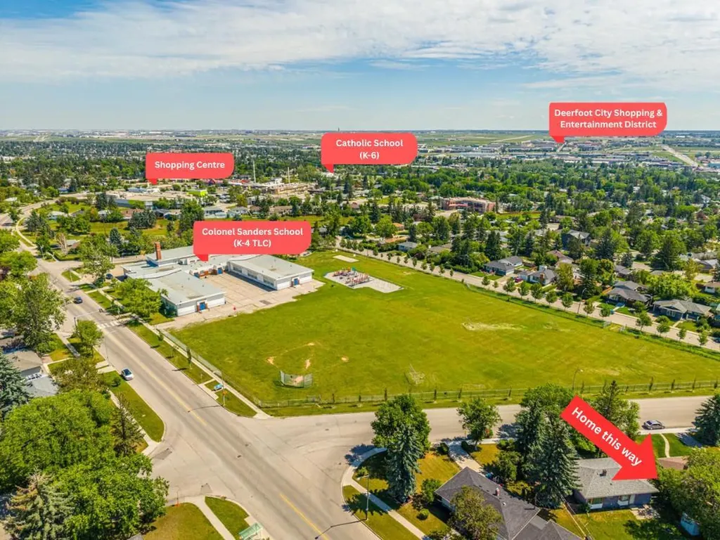 423 Hendon Drive NW Calgary AB T2K 2A1
