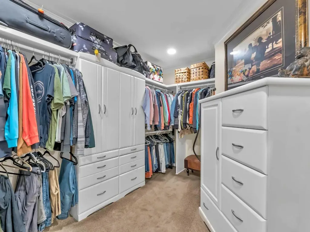 35 Horner Court NE Medicine Hat AB T1C1M1