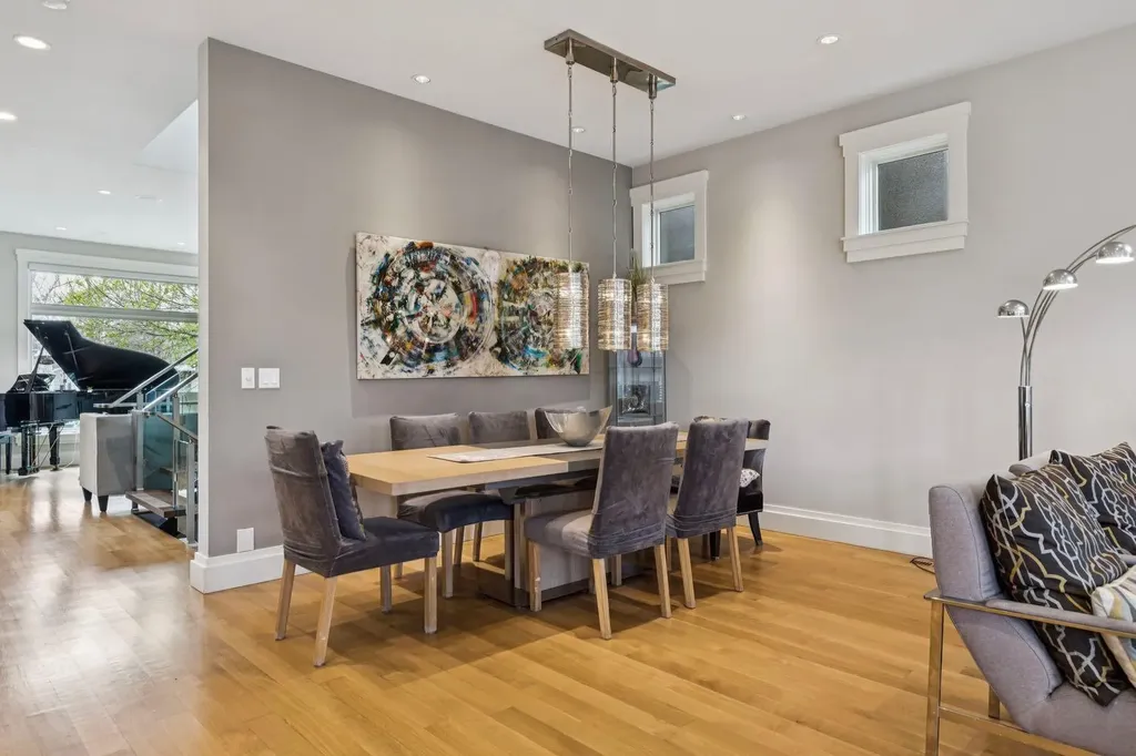 1624 Broadview Road NW Calgary AB T2N 3H1