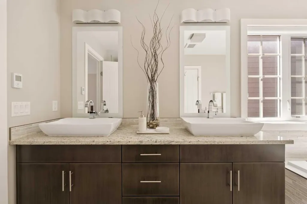 51 Hong Kong Road SW Calgary AB T3E 7A7