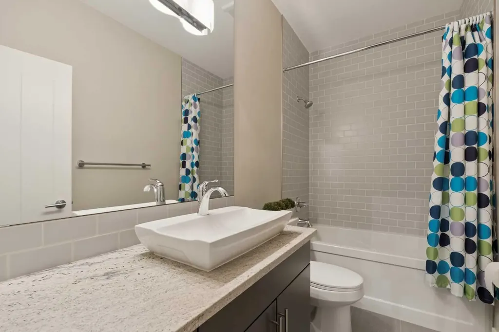 51 Hong Kong Road SW Calgary AB T3E 7A7