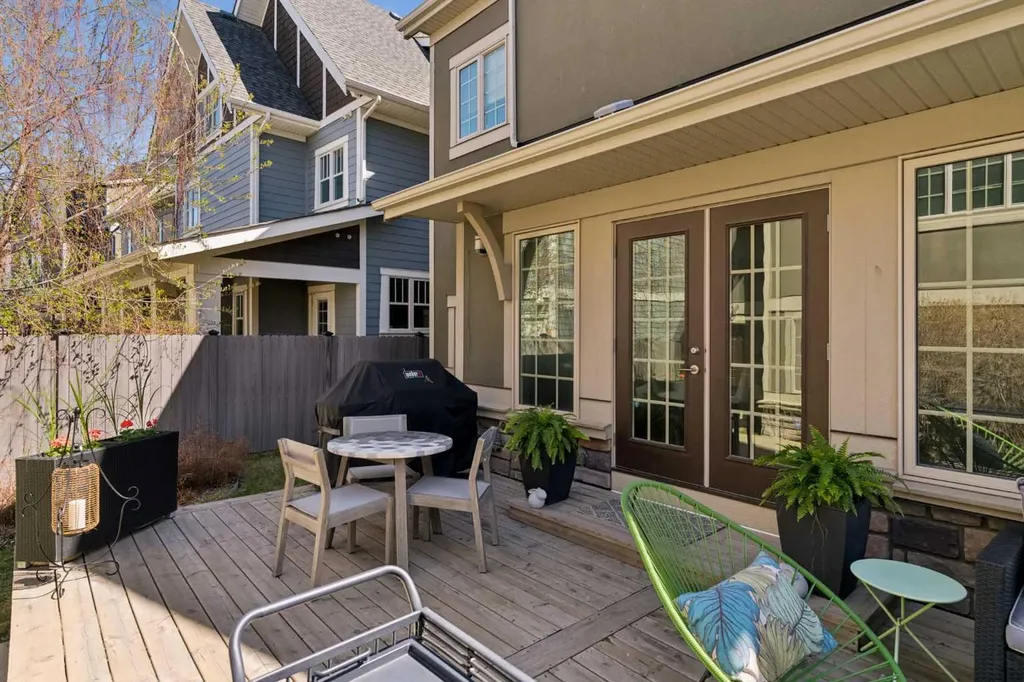51 Hong Kong Road SW Calgary AB T3E 7A7
