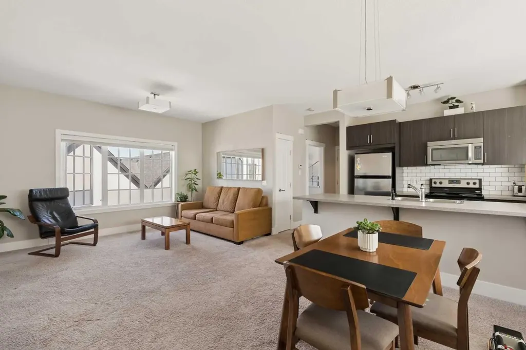 51 Hong Kong Road SW Calgary AB T3E 7A7