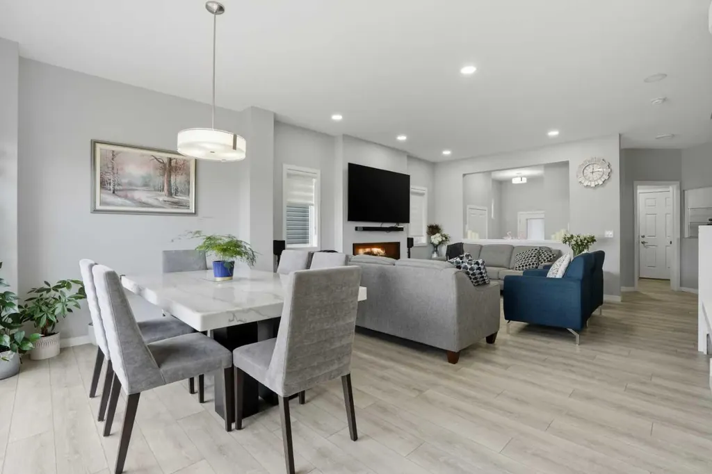 276 Calhoun Crescent NE Calgary AB T3P 2E9