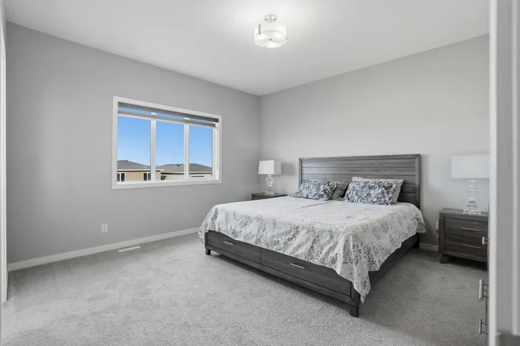276 Calhoun Crescent NE Calgary AB T3P 2E9