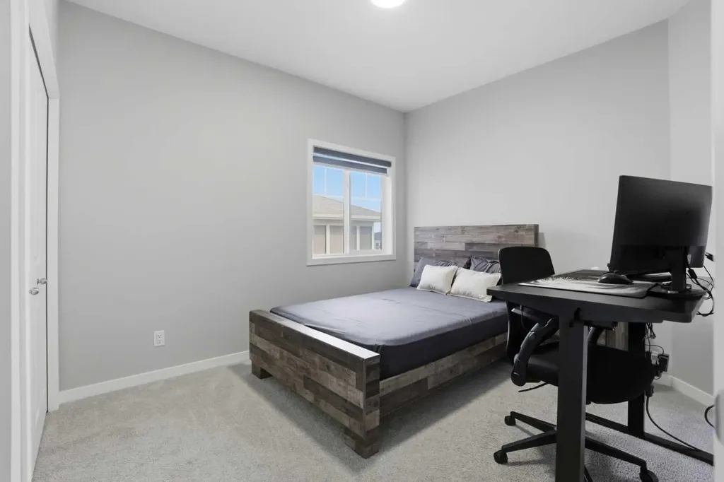 276 Calhoun Crescent NE Calgary AB T3P 2E9