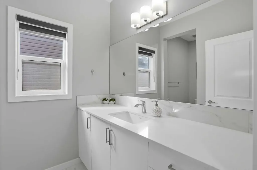 276 Calhoun Crescent NE Calgary AB T3P 2E9