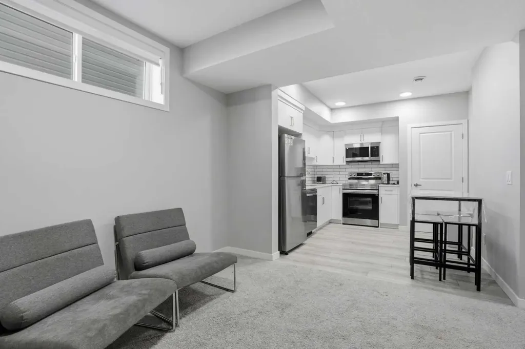 276 Calhoun Crescent NE Calgary AB T3P 2E9