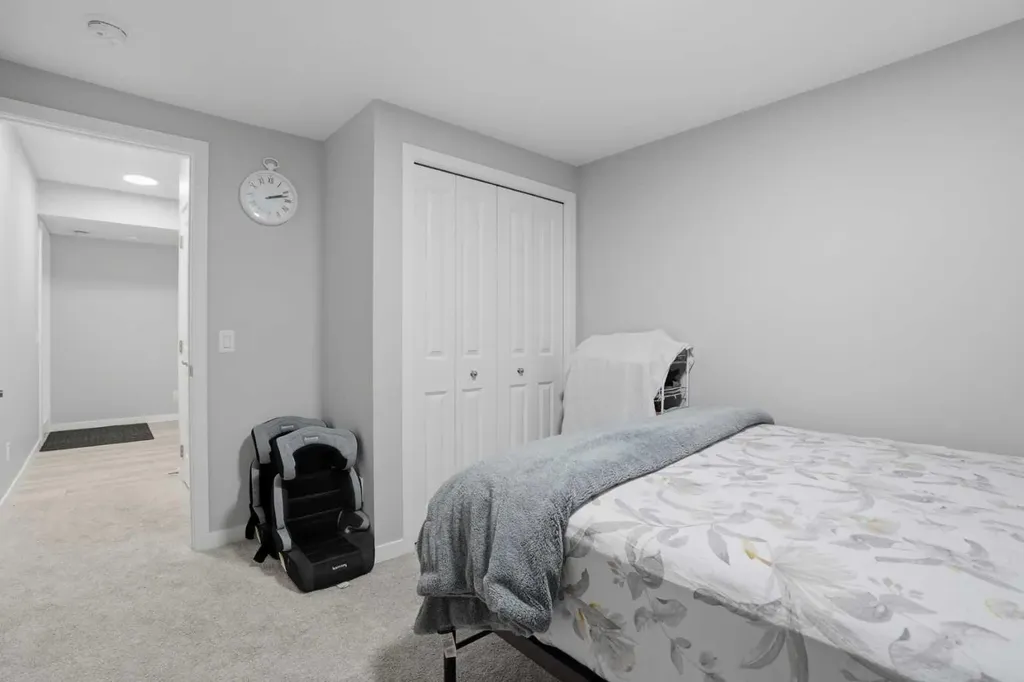 276 Calhoun Crescent NE Calgary AB T3P 2E9
