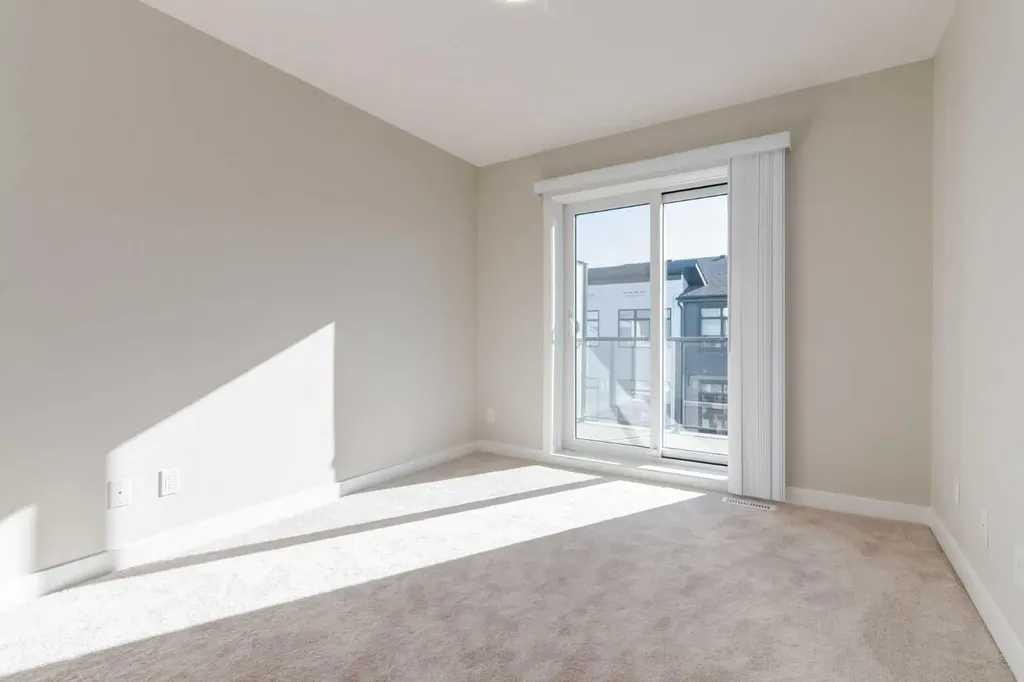 10 Sage Meadows Landing NW Calgary AB T3P 1E5