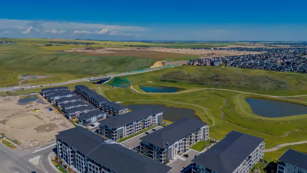 10 Sage Meadows Landing NW Calgary AB T3P 1E5