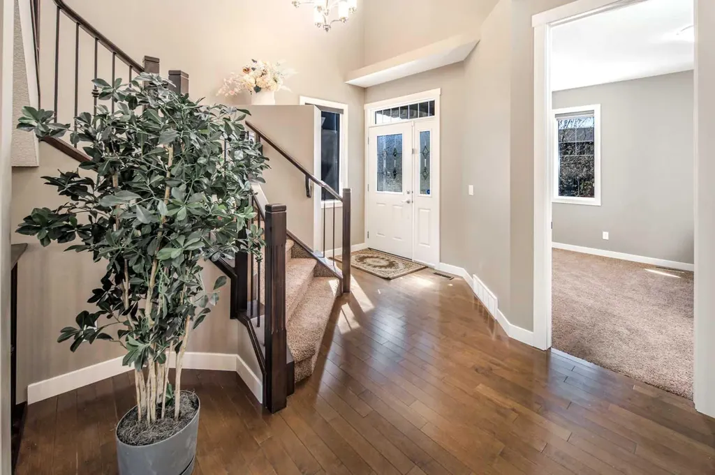 10 Aspenshire Place SW Calgary AB T3H 0P6