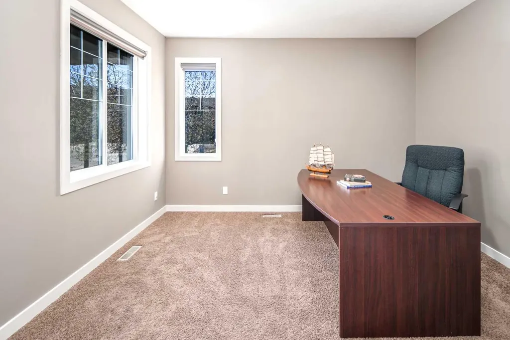 10 Aspenshire Place SW Calgary AB T3H 0P6