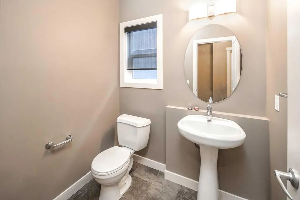 10 Aspenshire Place SW Calgary AB T3H 0P6