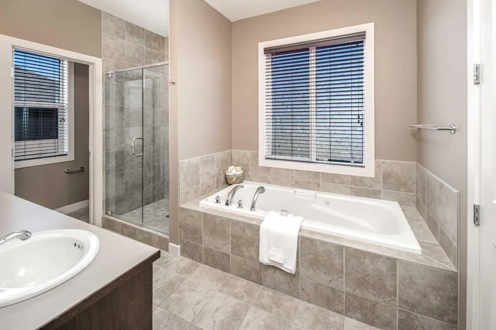 10 Aspenshire Place SW Calgary AB T3H 0P6