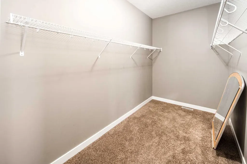10 Aspenshire Place SW Calgary AB T3H 0P6