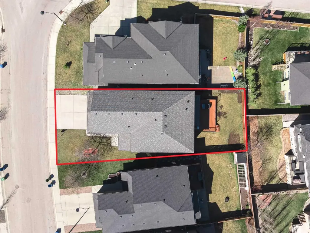 10 Aspenshire Place SW Calgary AB T3H 0P6