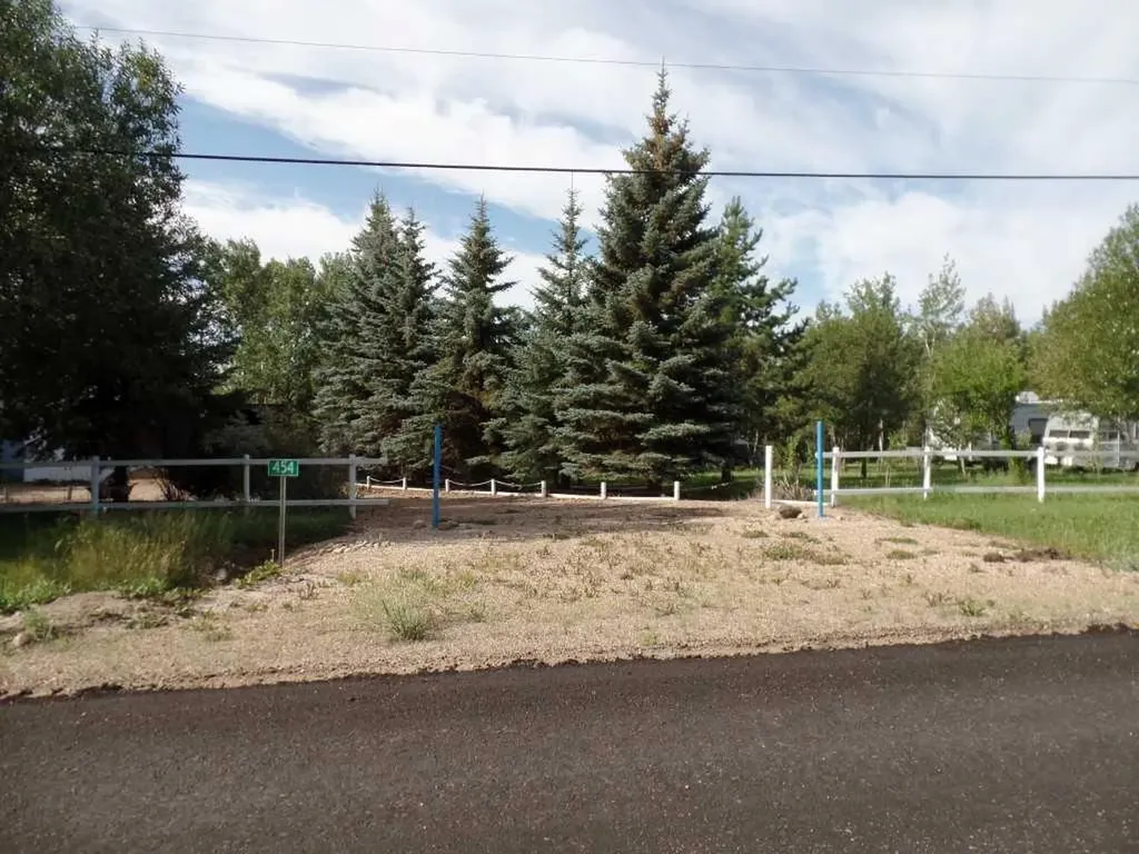 13221 Township Road Rural Lac La Biche County AB T0A 2C2