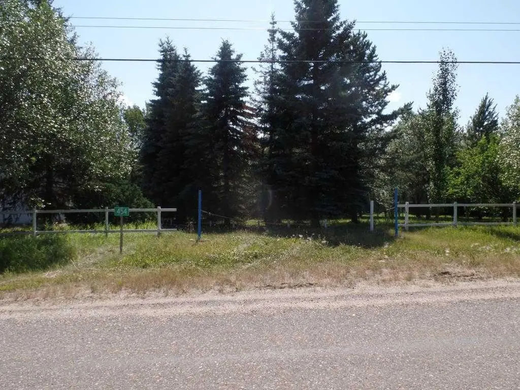 13221 Township Road Rural Lac La Biche County AB T0A 2C2