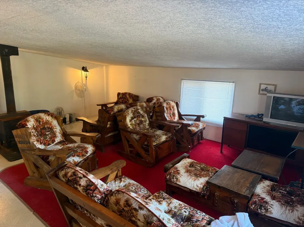 13221 Township Road Rural Lac La Biche County AB T0A 2C2