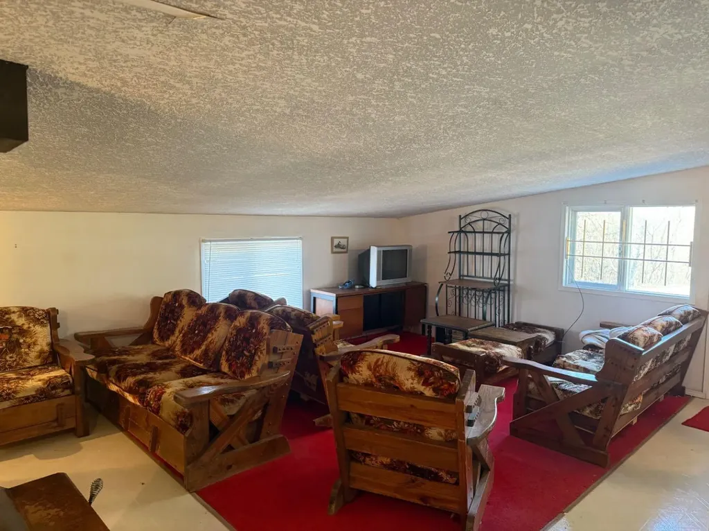 13221 Township Road Rural Lac La Biche County AB T0A 2C2
