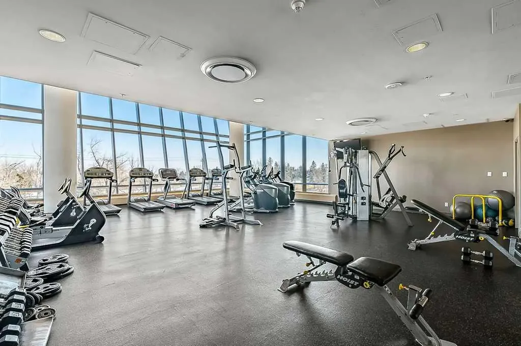 55 Spruce Place SW Calgary AB T3C 3X5