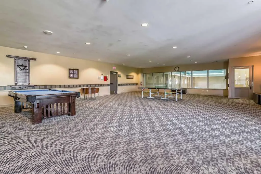 55 Spruce Place SW Calgary AB T3C 3X5