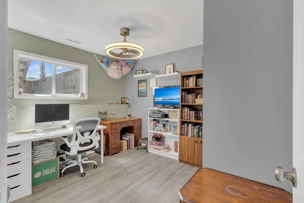 4929 Womacks Road Blackfalds AB T0M 0L1