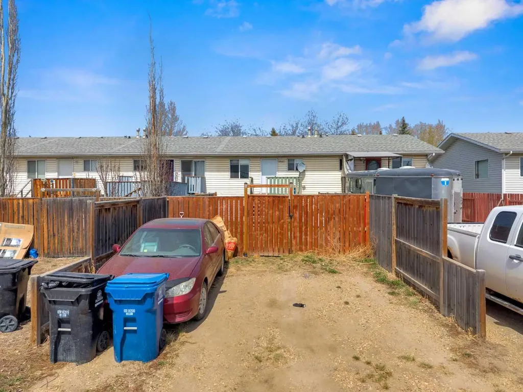 4929 Womacks Road Blackfalds AB T0M 0L1
