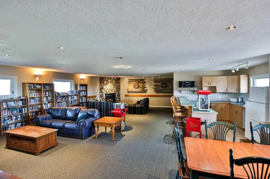 18 King Fisher Lane Rural Vulcan County AB T0L 2B0
