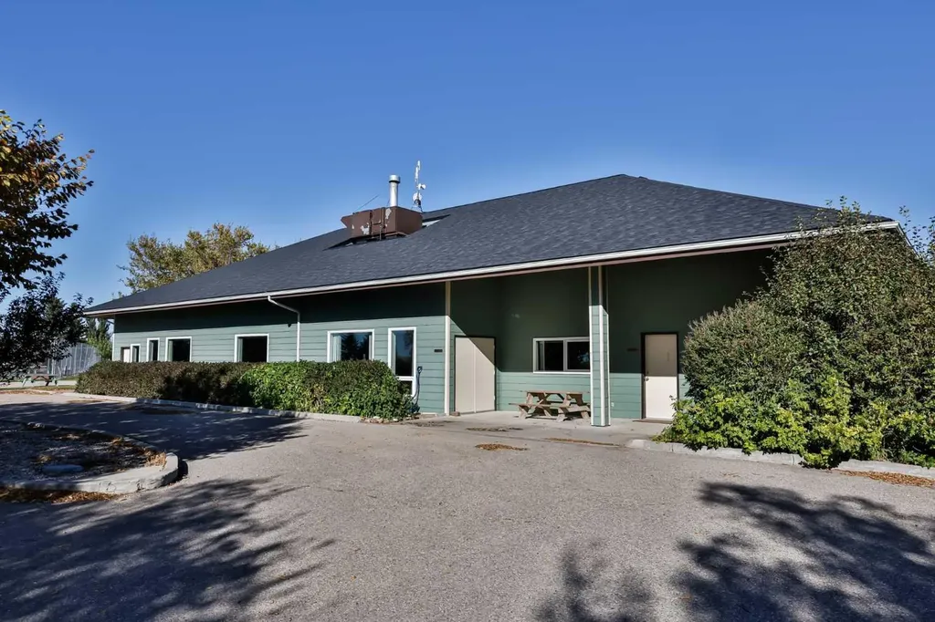 18 King Fisher Lane Rural Vulcan County AB T0L 2B0
