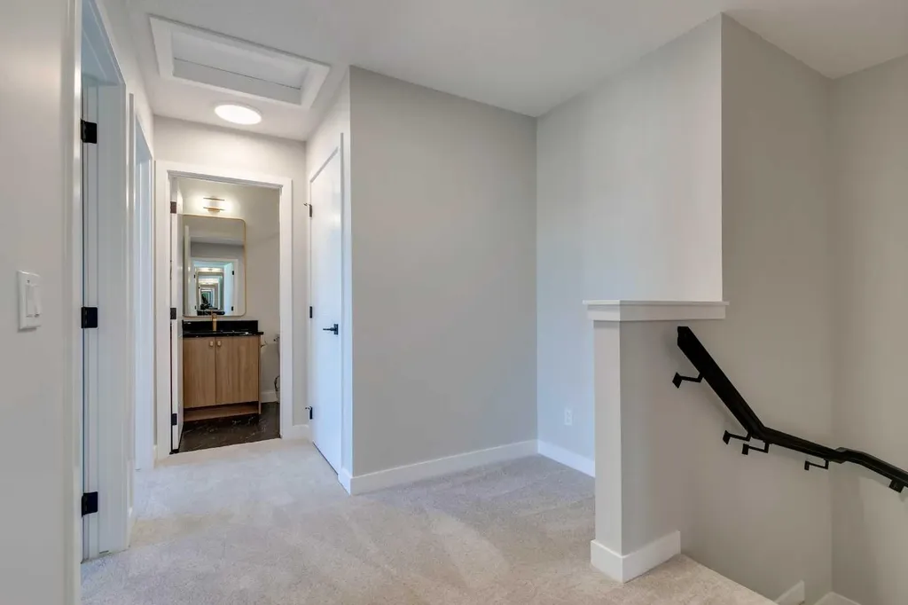 14800 1 Street NW Calgary AB T3P 1H9