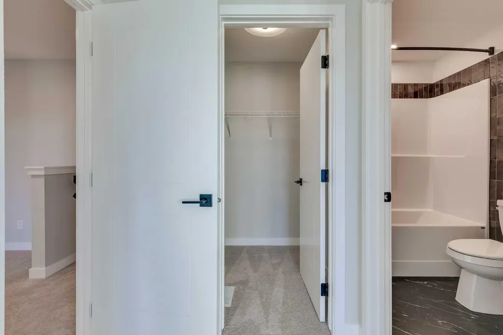14800 1 Street NW Calgary AB T3P 1H9