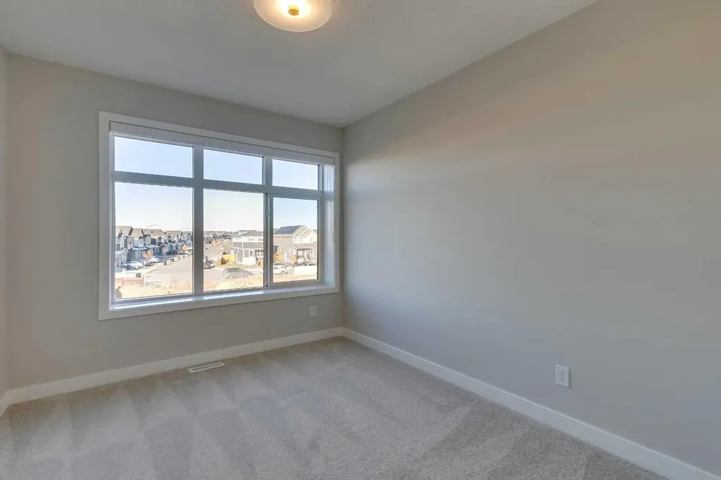 14800 1 Street NW Calgary AB T3P 1H9