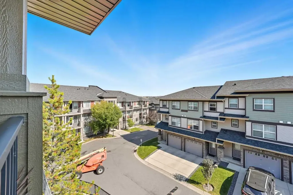 48 Panatella Road NW Calgary AB T3K 0V4