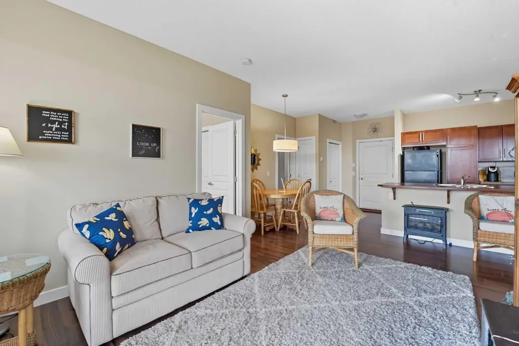 48 Panatella Road NW Calgary AB T3K 0V4