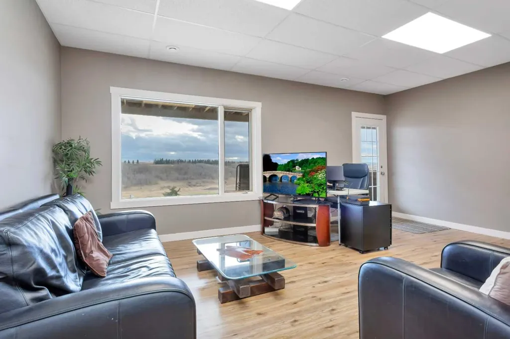 29426 Range Road 292 Rural Mountain View County AB T0M0N0