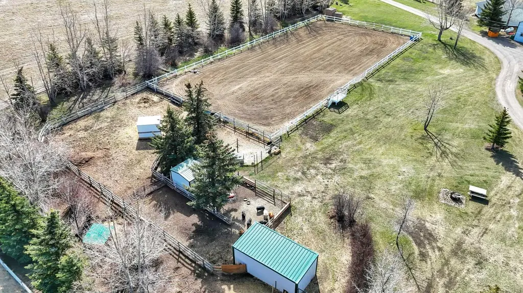 29426 Range Road 292 Rural Mountain View County AB T0M0N0