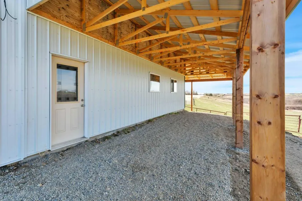 29426 Range Road 292 Rural Mountain View County AB T0M0N0