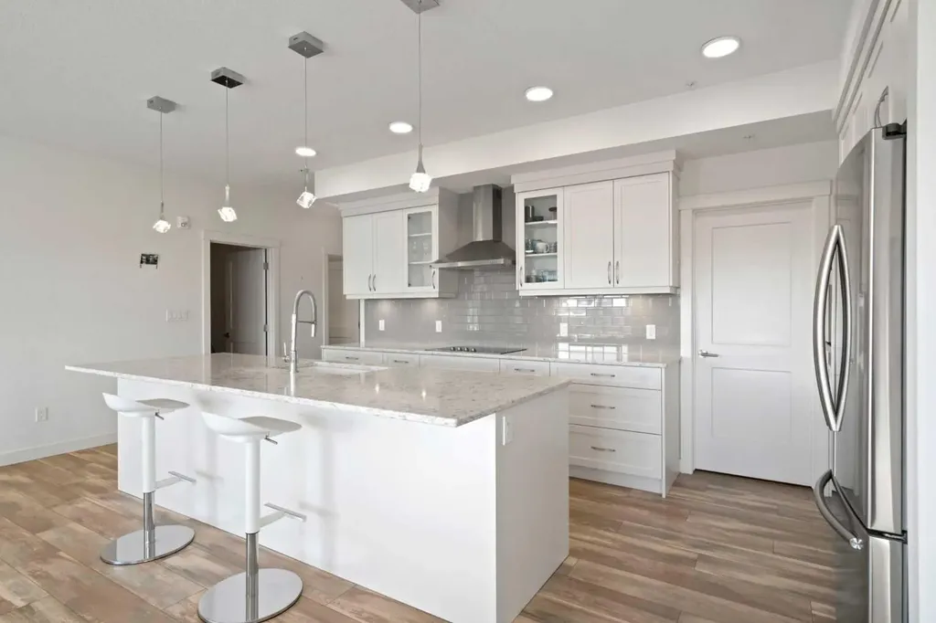 20 Seton Park SE Calgary AB T3M 2V4