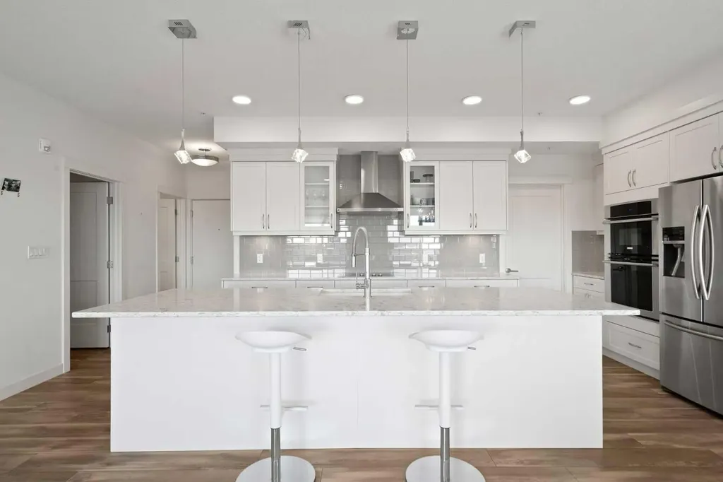 20 Seton Park SE Calgary AB T3M 2V4