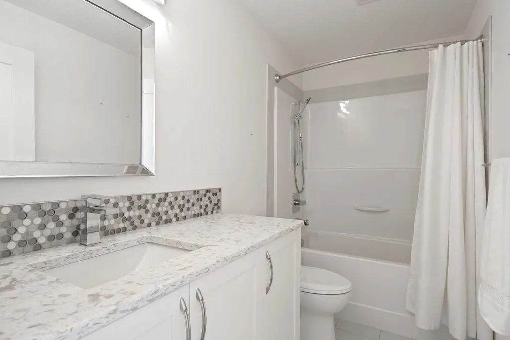 20 Seton Park SE Calgary AB T3M 2V4