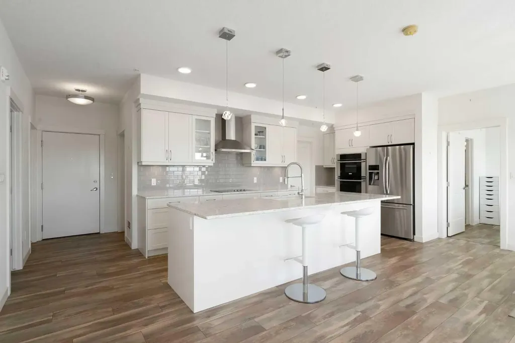 20 Seton Park SE Calgary AB T3M 2V4