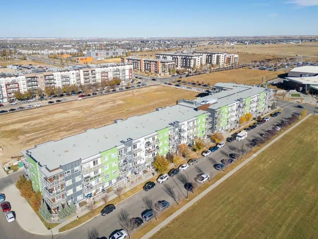 20 Seton Park SE Calgary AB T3M 2V4