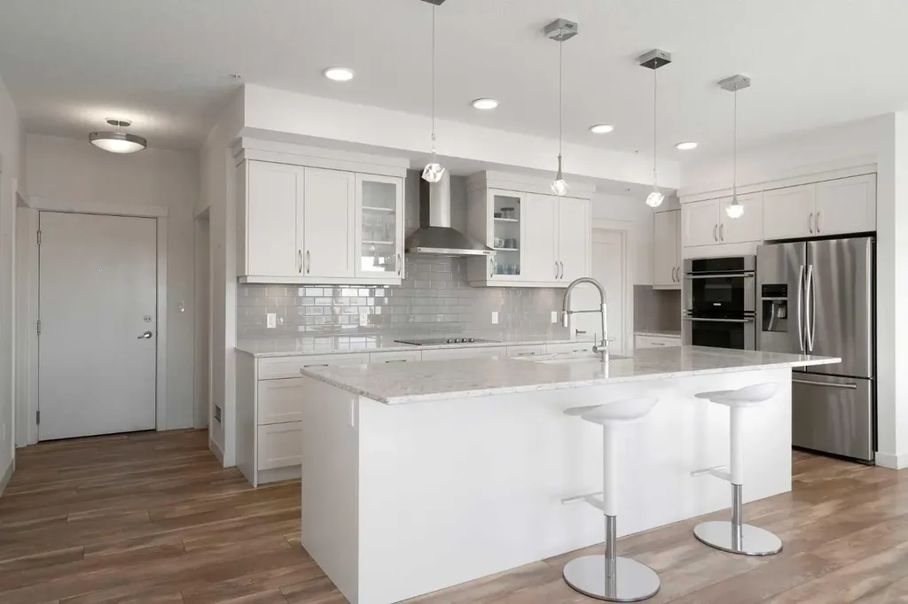 20 Seton Park SE Calgary AB T3M 2V4