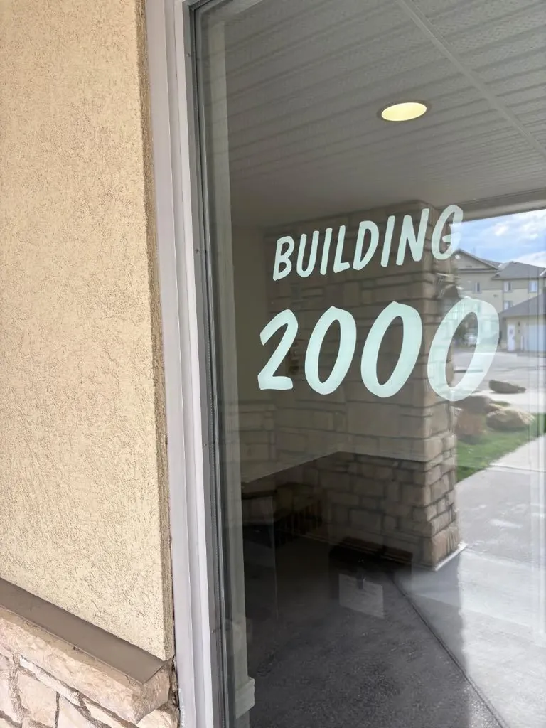2518 Fish Creek Boulevard SW Calgary AB T2Y 4T6