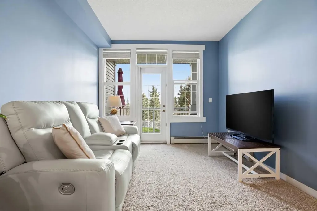 1 Crystal Green Lane Okotoks AB T1S 0C5
