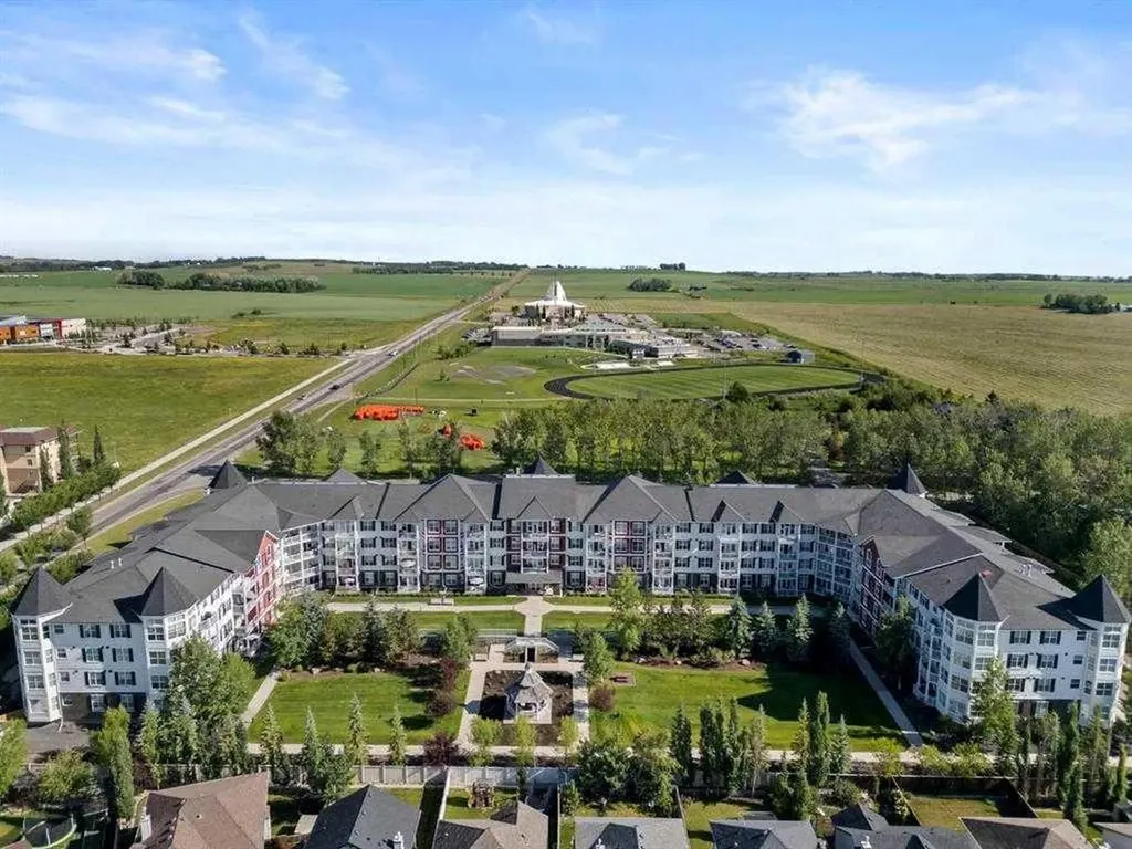 1 Crystal Green Lane Okotoks AB T1S 0C5